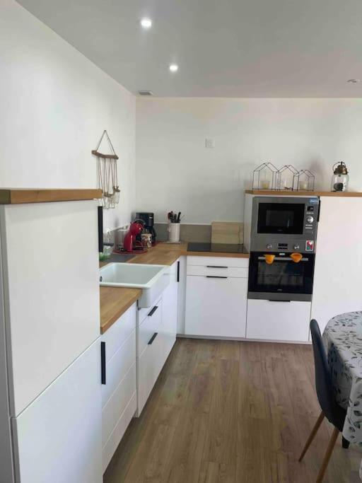 La Casa Di Maria - Gite 2 A 4 Personnes Lespesses Exterior foto